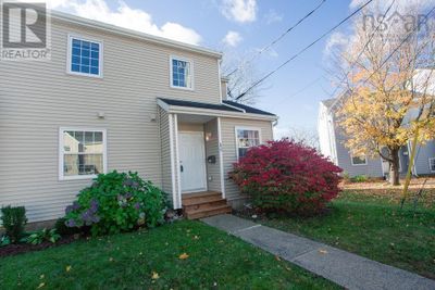 10 Collins Grove Crt, Condo with 3 bedrooms, 2 bathrooms and null parking in Dartmouth NS | Image 2