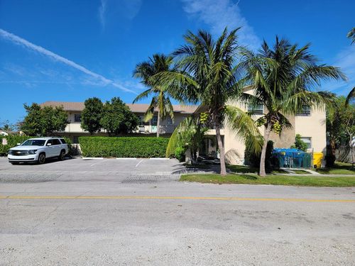 9-620 S Broadway, Lantana, FL, 33462 | Card Image