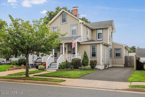 123 Broad St, Matawan, NJ, 07747-3132 | Card Image