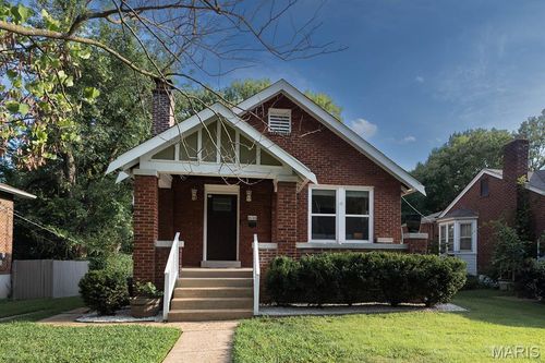 8126 Madison Ave, Saint Louis, MO, 63114-6351 | Card Image