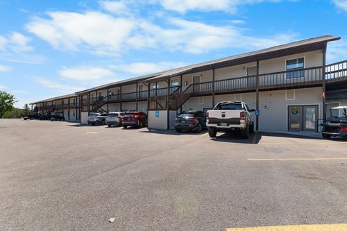 unit-214-80 Kimberling Crossing Dr, Kimberling City, MO, 65686 | Card Image