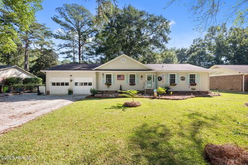 3013 Red Fox Rd, Trent Woods, NC, 28562-6639 | Card Image