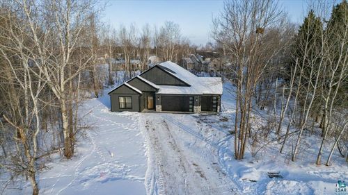 404 Barbara Cir, Cloquet, MN, 55720-3022 | Card Image