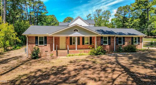 933 Greenwood Circle, Cary, NC, 27511 | Card Image