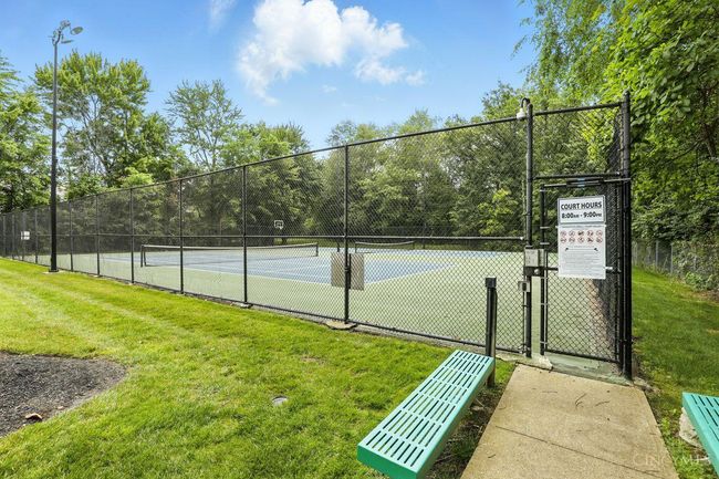 710 Carrington Pl, Condo with 2 bedrooms, 2 bathrooms and null parking in Loveland OH | Image 32