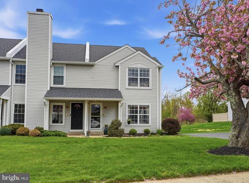 64 Stockton Ct, NEWTOWN, PA, 18940-1694 | Card Image