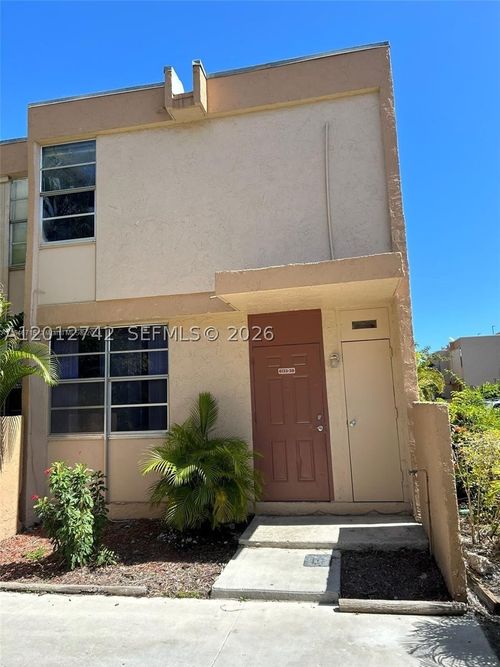 38-6133 Sw 69th St, South Miami, FL, 33143-3416 | Card Image