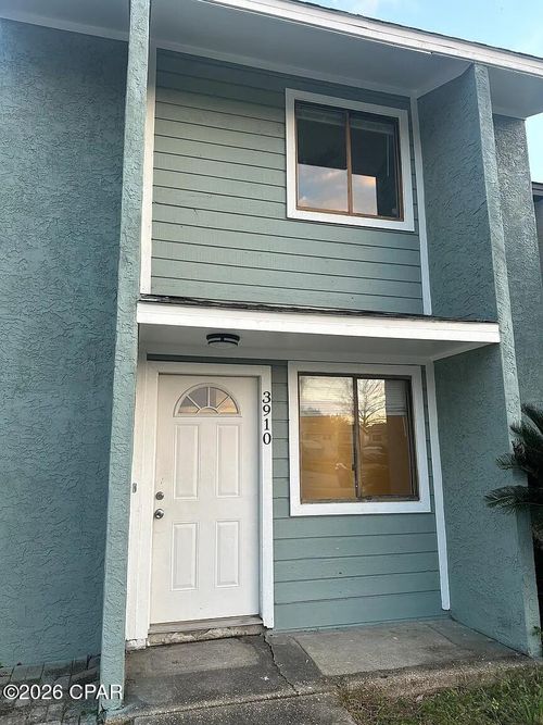 3910 Venetian Cir, Panama City, FL, 32405-4813 | Card Image