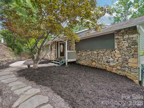 10 Chestnut Top Cir, Mills River, NC, 28759-2669 | Card Image