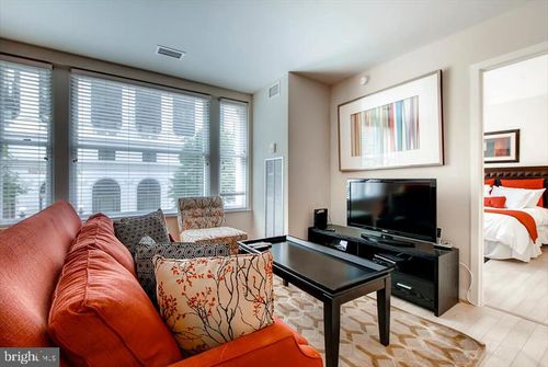 1-bedroom-option-733 15th St Nw, WASHINGTON, DC, 20005-2112 | Card Image