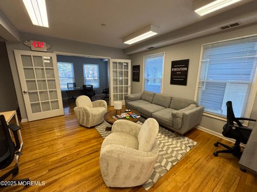 1s-30 Hudson Ave, Red Bank, NJ, 07701-1925 | Card Image