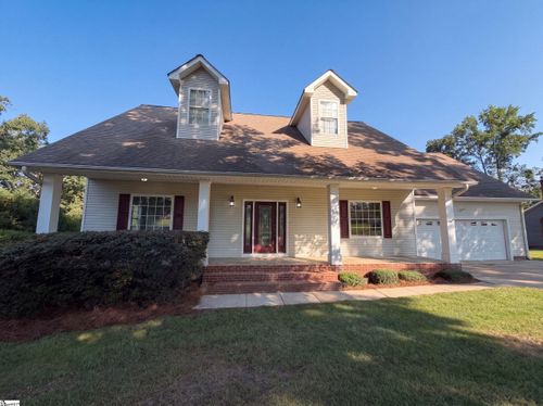 189 Victoria Dr, Inman, SC, 29349-7008 | Card Image
