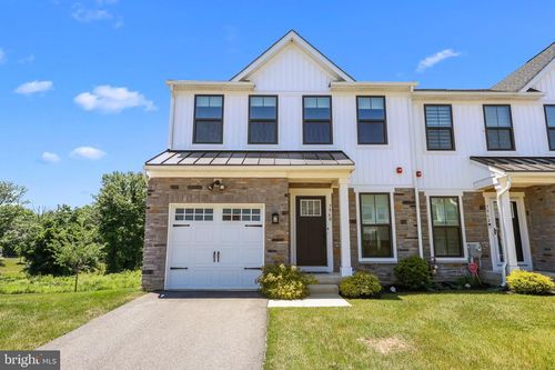 7960 Milltown Cir, CHELTENHAM, PA, 19012-1234 | Card Image