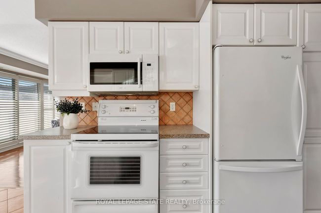 206 - 1770 Main St W, Condo with 2 bedrooms, 2 bathrooms and null parking in Hamilton ON | Image 18