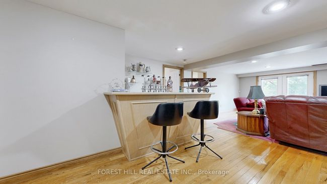 46 Maplewood Dr, House other with 5 bedrooms, 3 bathrooms and 5 parking in Amaranth ON | Image 24