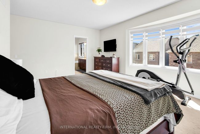 133 Hatton Garden Rd, House other with 4 bedrooms, 4 bathrooms and 4 parking in Woodbridge ON | Image 41