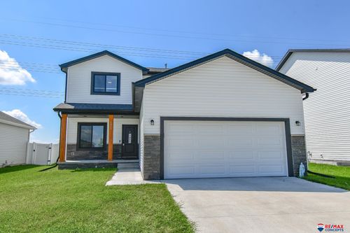 1015 W Panorama Rd, Lincoln, NE, 68523-9428 | Card Image