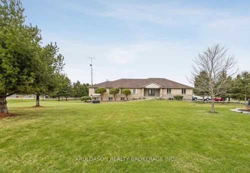 99 Brant School Rd, Brantford, ON, N3T5L4 | Card Image