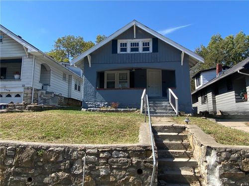 2906 Bales Ave, Kansas City, MO, 64128-1211 | Card Image