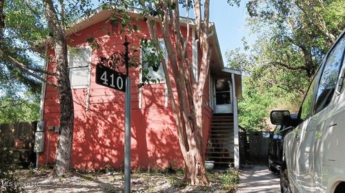 410 Turner St, Waveland, MS, 39576-3436 | Card Image