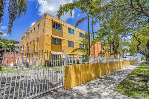 a8-1851 Ne 168th St, North Miami Beach, FL, 33162-3087 | Card Image
