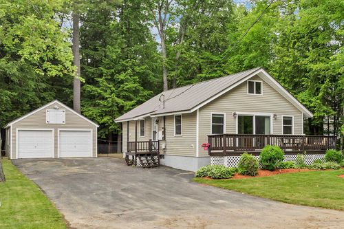 9 Elaine Dr, Belmont, NH, 03220-3413 | Card Image