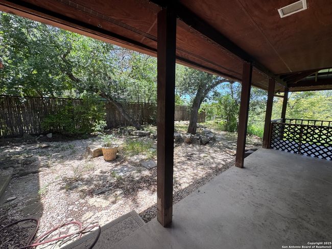 7055 Old Spring Branch Rd, House other with 3 bedrooms, 2 bathrooms and null parking in Spring Branch TX | Image 8
