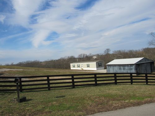 4305 Old Boonesboro Rd, Winchester, KY, 40391-9209 | Card Image