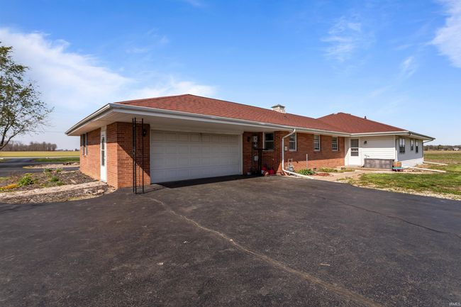 5135 W 100 N, House other with 3 bedrooms, 3 bathrooms and null parking in Kokomo IN | Image 28
