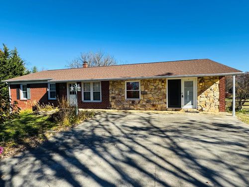 521 Timberline Dr, Galax, VA, 24333-5941 | Card Image