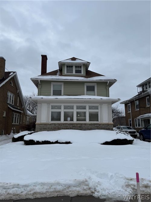 91 W Humboldt Pkwy, Buffalo, NY, 14214-2604 | Card Image