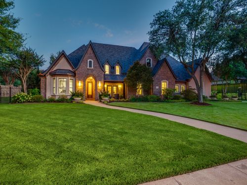 3201 Walker Pl, Grapevine, TX, 76051-6869 | Card Image