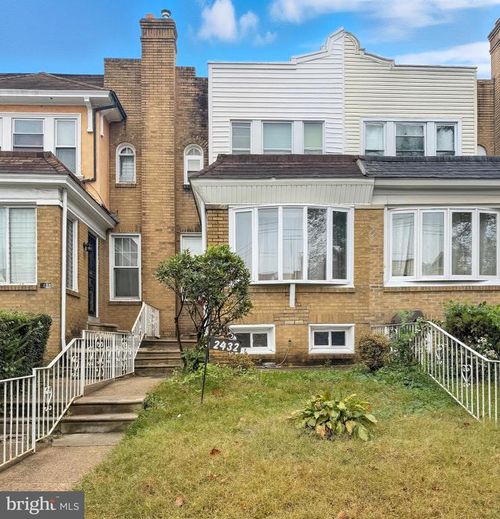 2432 78th Ave, PHILADELPHIA, PA, 19150-1825 | Card Image