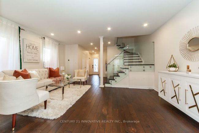 56 Royal Appian Cres, House attached with 4 bedrooms, 4 bathrooms and 2 parking in Concord ON | Image 8
