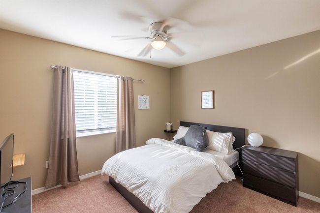 APT-201 - 6559 Emerald Dunes Dr, Condo with 3 bedrooms, 2 bathrooms and null parking in West Palm Beach FL | Image 16