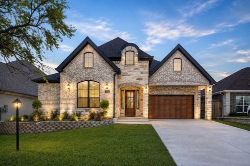 110 Bermuda Cir, Montgomery, TX, 77356-8207 | Card Image