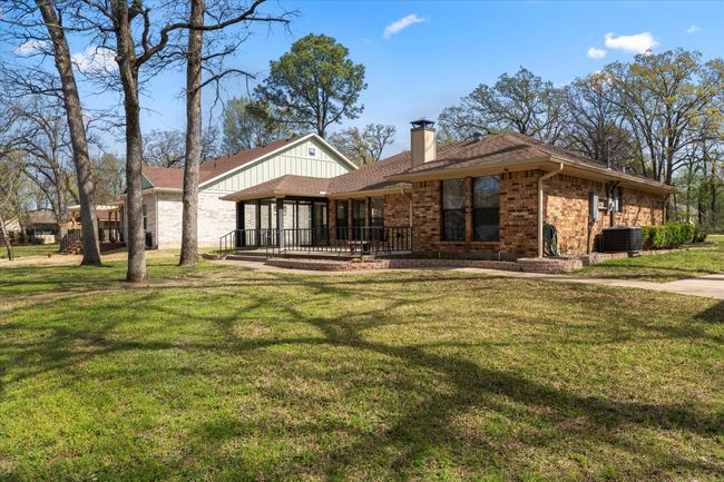 215 Lakeview Dr, House other with 3 bedrooms, 3 bathrooms and null parking in Trinidad TX | Image 26