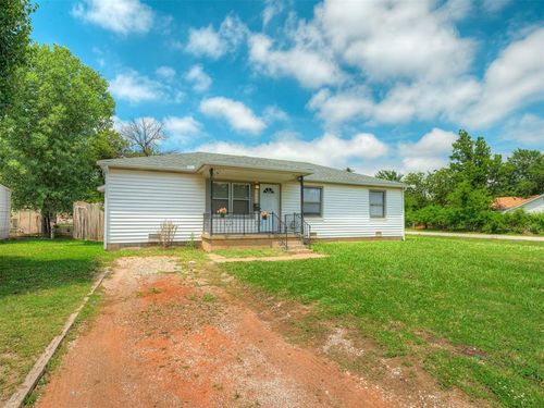 4333 Se 40th St, Del City, OK, 73115-3637 | Card Image