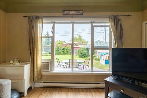 141 Jensen Ave E, Parksville, BC, V9P0A7 | Card Image