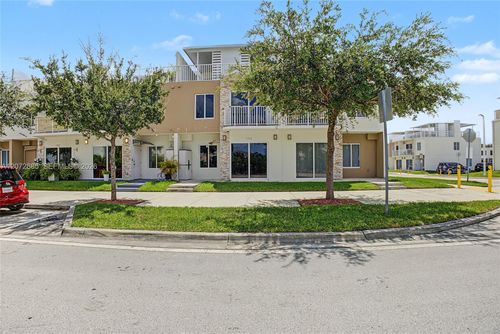 25888-25888 Sw 139th Path, Homestead, FL, 33032-6696 | Card Image