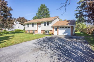 5788 Mountain Ash Drive, House other with 3 bedrooms, 1 bathrooms and null parking in Farmington NY | Image 3