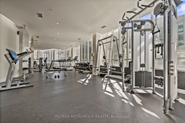 623 - 270 Wellington St W, Condo with 2 bedrooms, 1 bathrooms and null parking in Toronto ON | Image 25