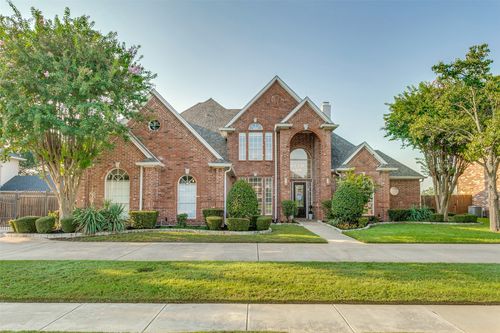 1601 Kingswood Ln, Colleyville, TX, 76034-5583 | Card Image