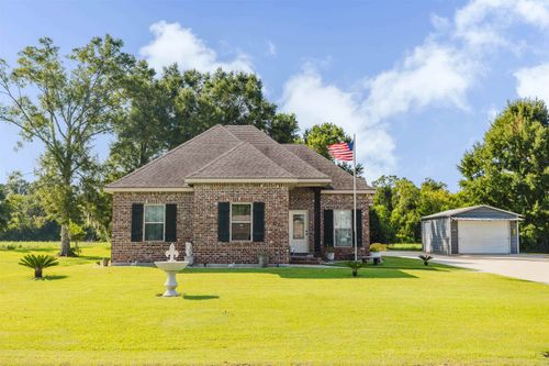 213 Bayou Gardens Dr, Houma, LA, 70364-1442 | Card Image