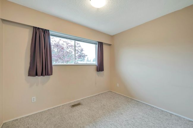 9497 118 Street, House other with 4 bedrooms, 1 bathrooms and 3 parking in Delta BC | Image 24