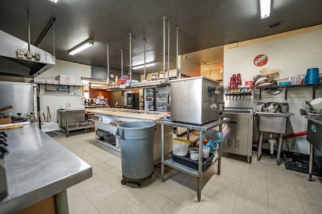 101 N Maple St, Home with 0 bedrooms, 2 bathrooms and null parking in Bainbridge OH | Image 18
