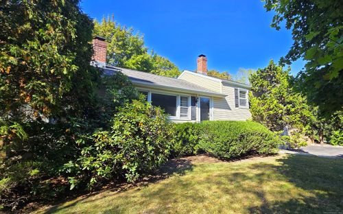 483 Main St, Westport, CT, 06880-2159 | Card Image