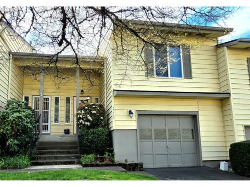 103-15117 Ne Rose Pkwy, Portland, OR, 97230-4524 | Card Image