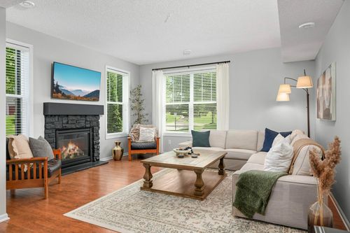 unit-5-1820 Plymouth Ln, Chanhassen, MN, 55317-4837 | Card Image
