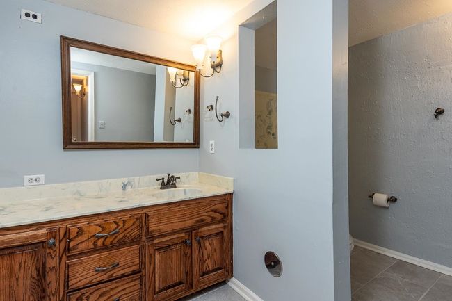 APT-34 - 107 S Front St, Condo with 2 bedrooms, 1 bathrooms and null parking in Memphis TN | Image 17